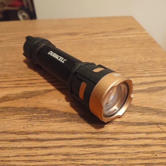 Duracell flashlight - Picture 2 of 3